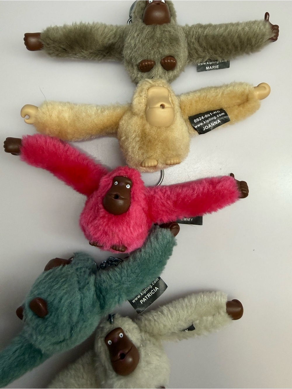 Kipling 5 Plush Monkey Keychain Set - Multicolor Fur - Picture 2 of 3